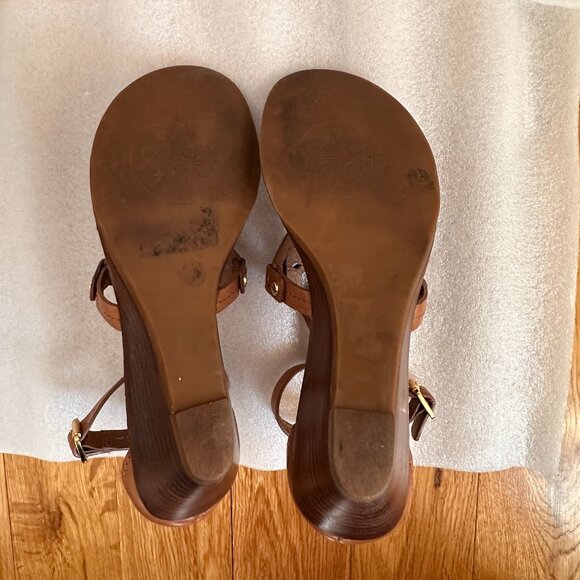 Tory Burch Brown Wedge Gladiator Sandals, Size 6 - Picture 4 of 5